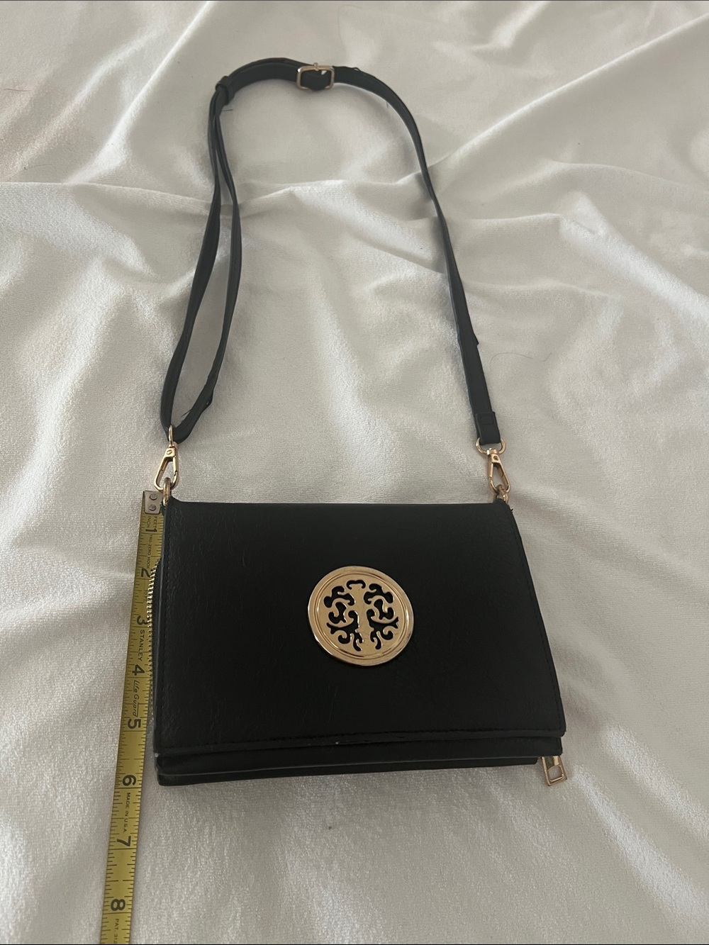 #2604**Black Vintage Crossbody Bag with Gold Medallion - Picture 6 of 17